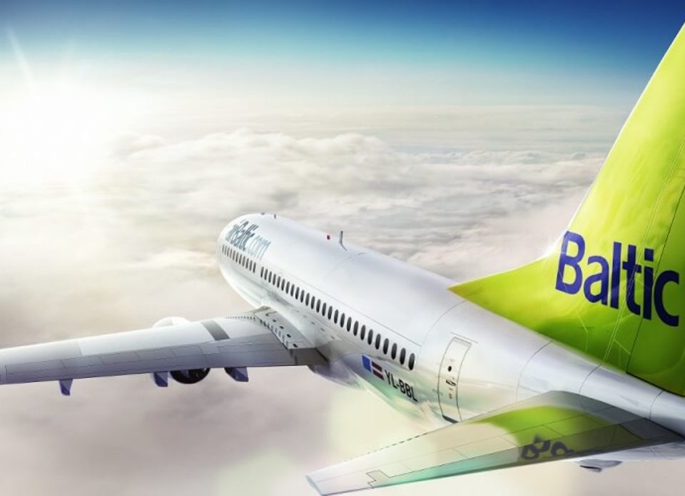 airBaltic возобновляет регулярные рейсы с 13 мая