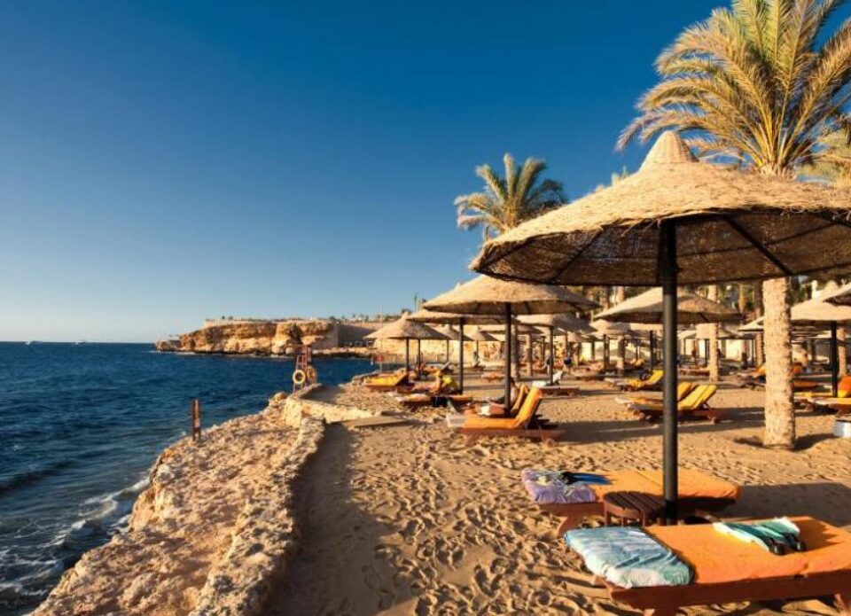 В Египте туристам запретили выезжать за пределы курортных зон
