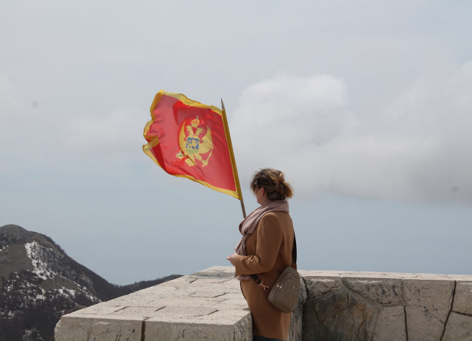 В Черногории туристы могут сделать бесплатный прц-тест