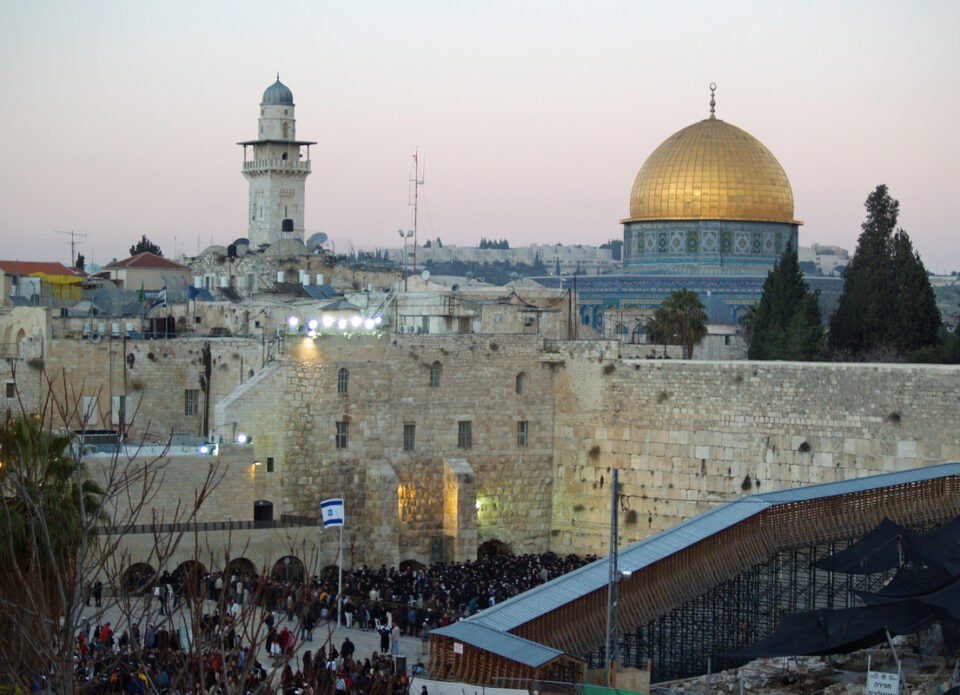 С 9 января Израиль вновь начнет принимать туристов