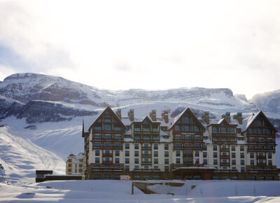 Какие горнолыжные курорты работают в Азербайджане?