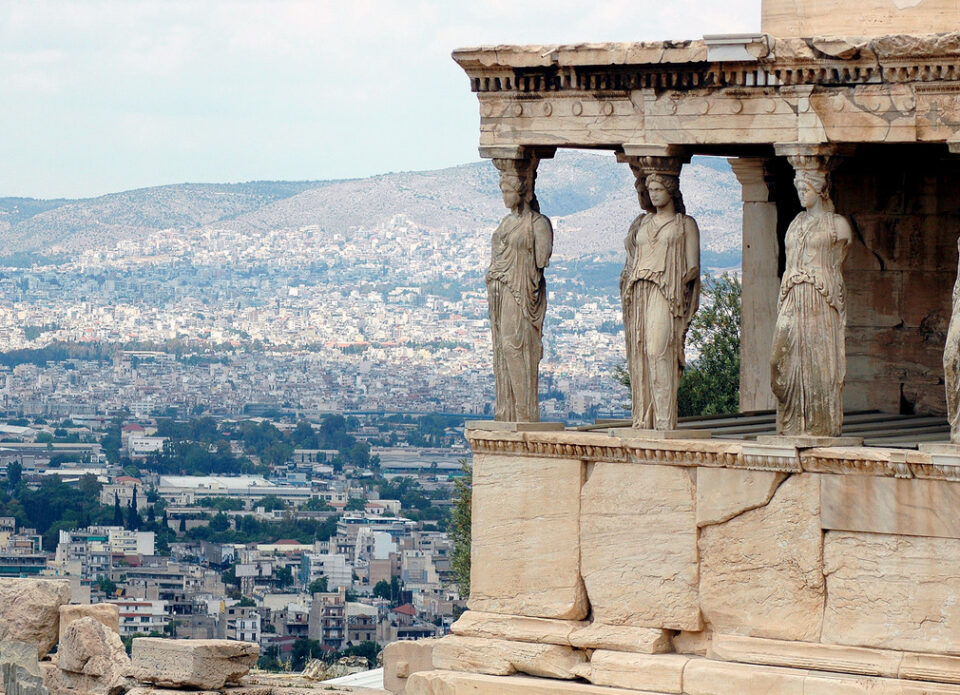 «Бел-Ориентир» предлагает встретить Новый год в Афинах