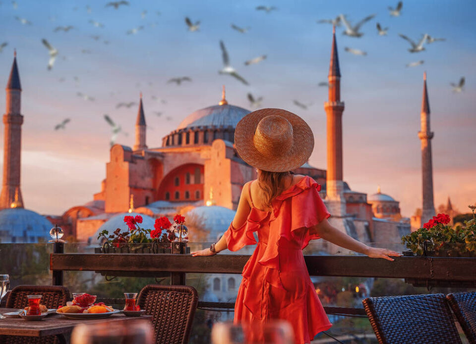 Топ-5 стран, лидирующих по туристическим прибытиям в Турцию