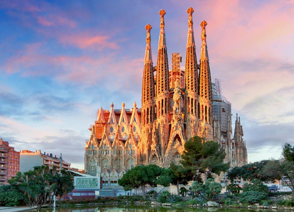 Барселона увеличивает туристический налог с 1 апреля