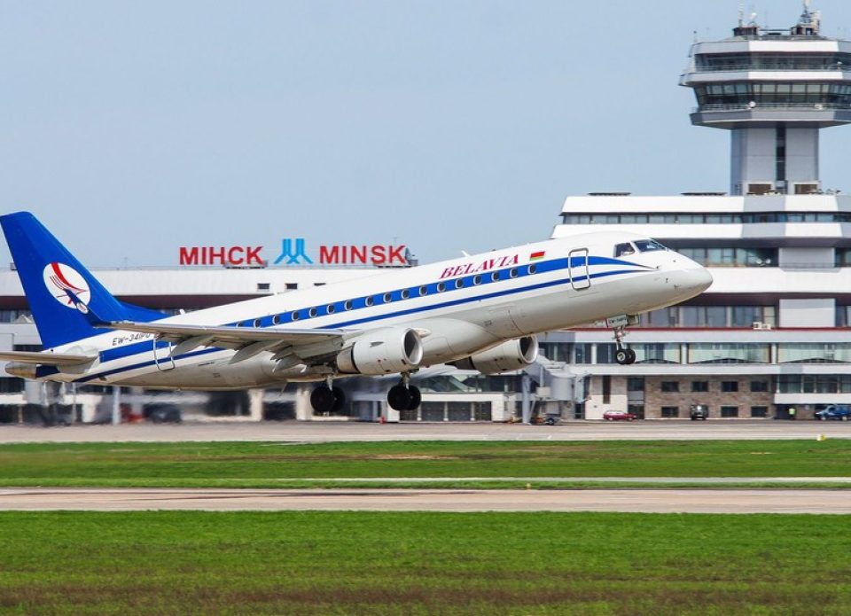 Национальный аэропорт «Минск» запустил виртуального помощника в Telegram