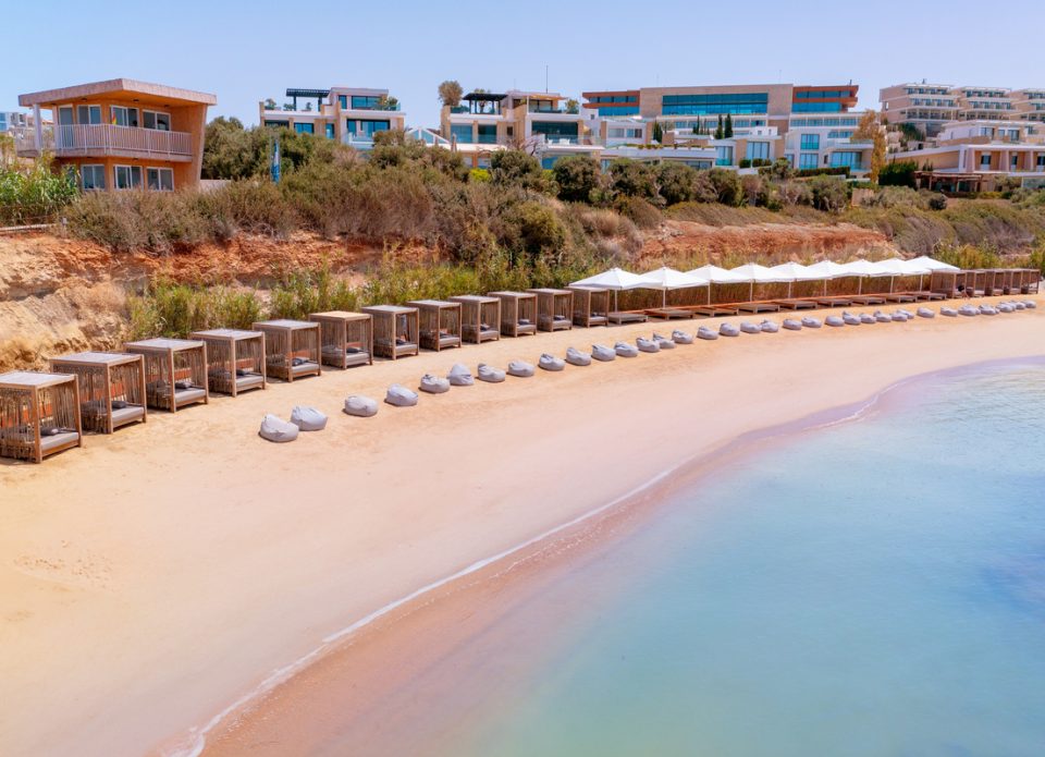 Инфраструктура отеля Cap St Georges Hotel & Resort: пляж
