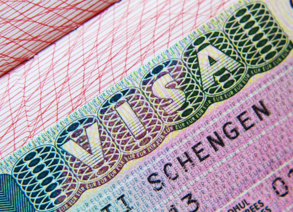В 2024 году граждане Беларуси получили около 157 тысяч шенгенских виз