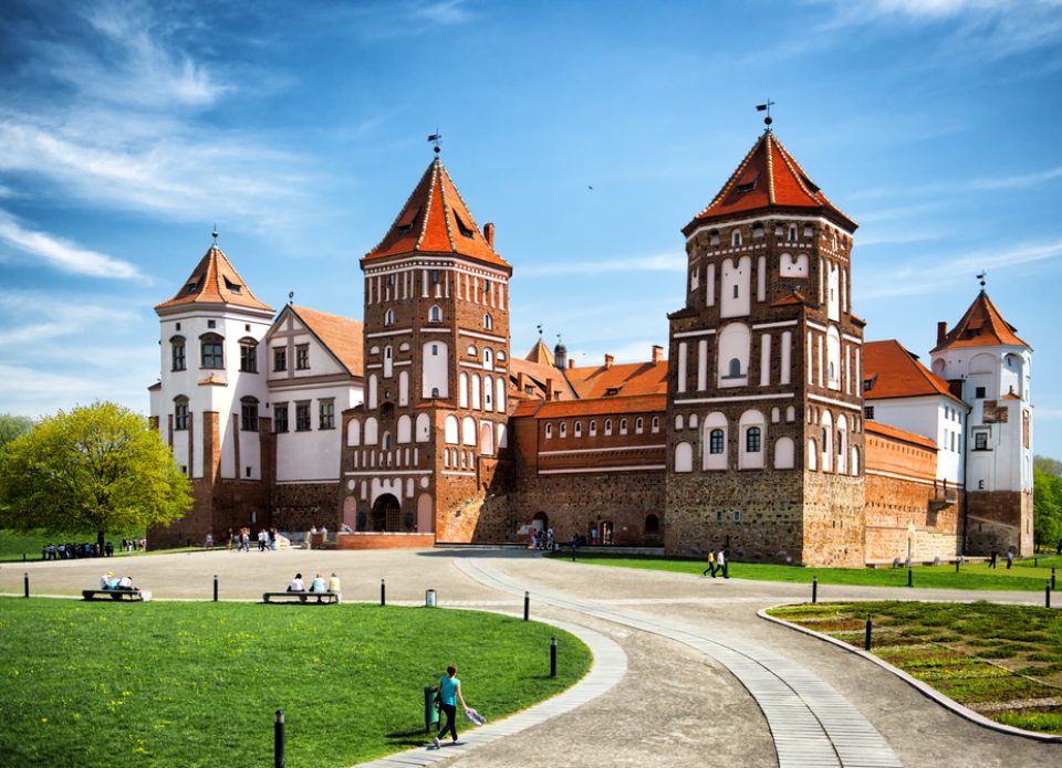 Кто может заниматься экскурсионным обслуживанием: разъяснения Министерства спорта и туризма