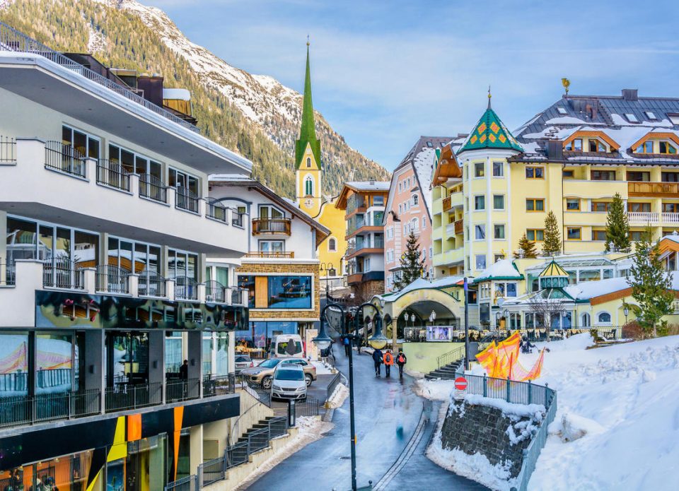 Сколько стоят ски-пассы на горнолыжных курортах Австрии в сезоне 2025/2026