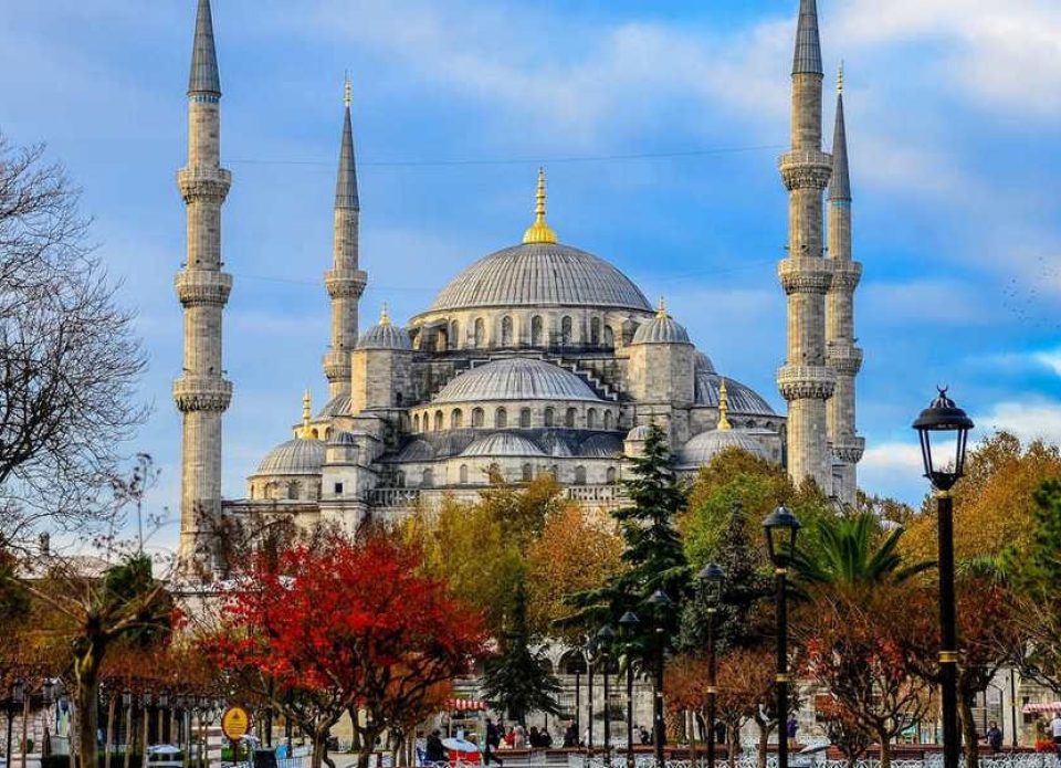 Сколько стоит «Стамбульская классика» на ноябрьские выходные?