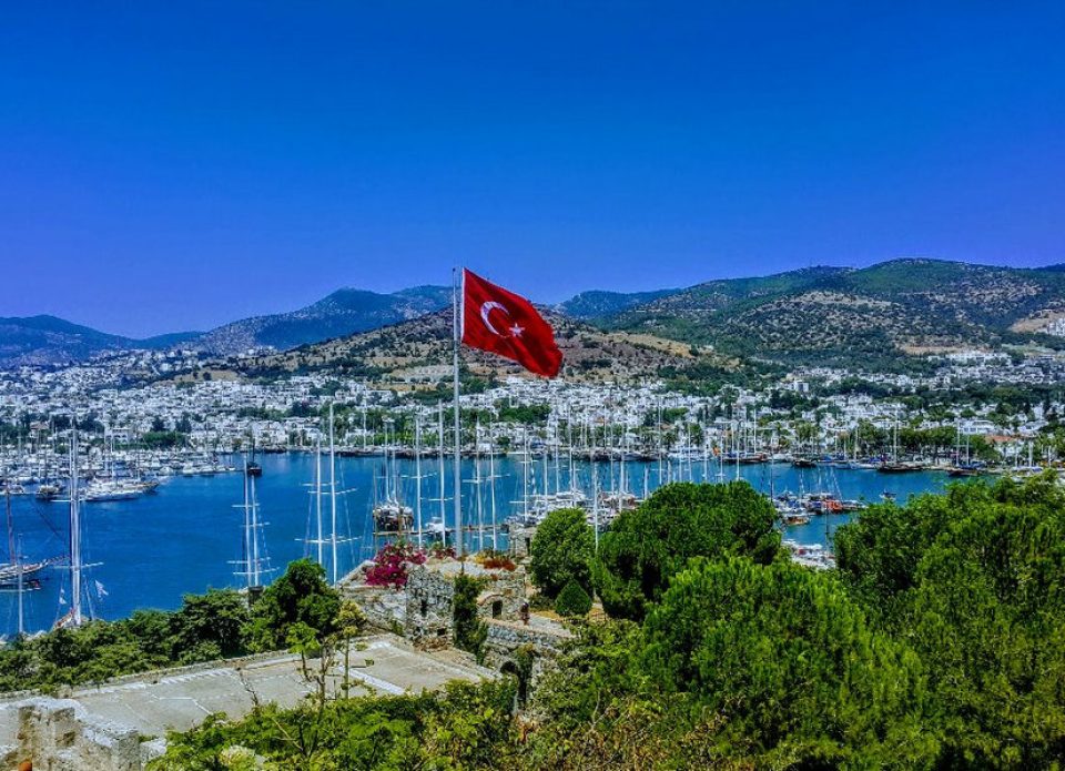 «АэроБелСервис»: «Чартерные программы в Измир и Бодрум в сезоне – 2025 выполнены в полном объеме»