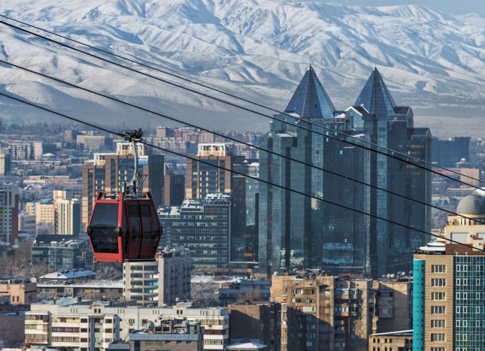 «Белавиа» возобновит полеты в Алматы