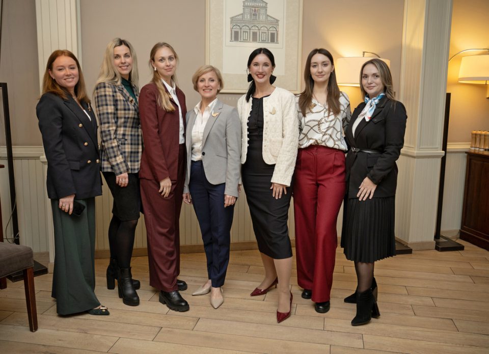 Туроператор «ИНТЕРСИТИ» провел бизнес-завтрак в Могилеве для представителей туристических агентств