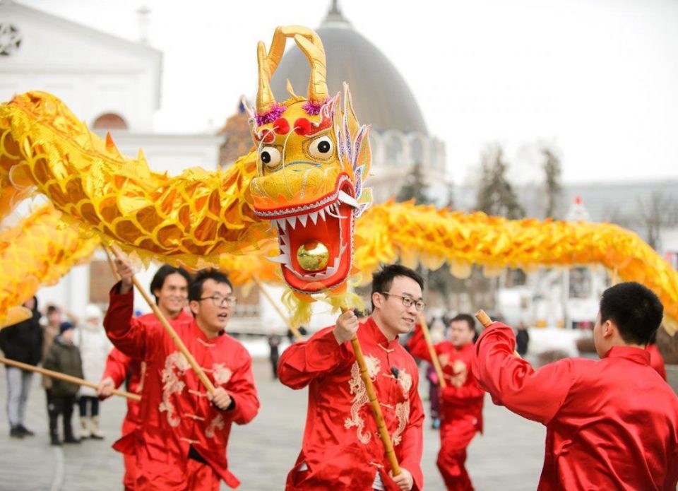 С 20 ноября Китай вводит электронные въездные карты