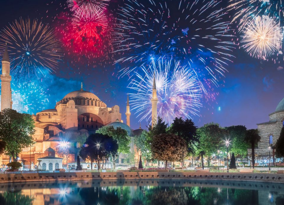 «АэроБелСервис»: «В «топе» бронирований на Новый год туры в Египет, ОАЭ, Стамбул и Китай»