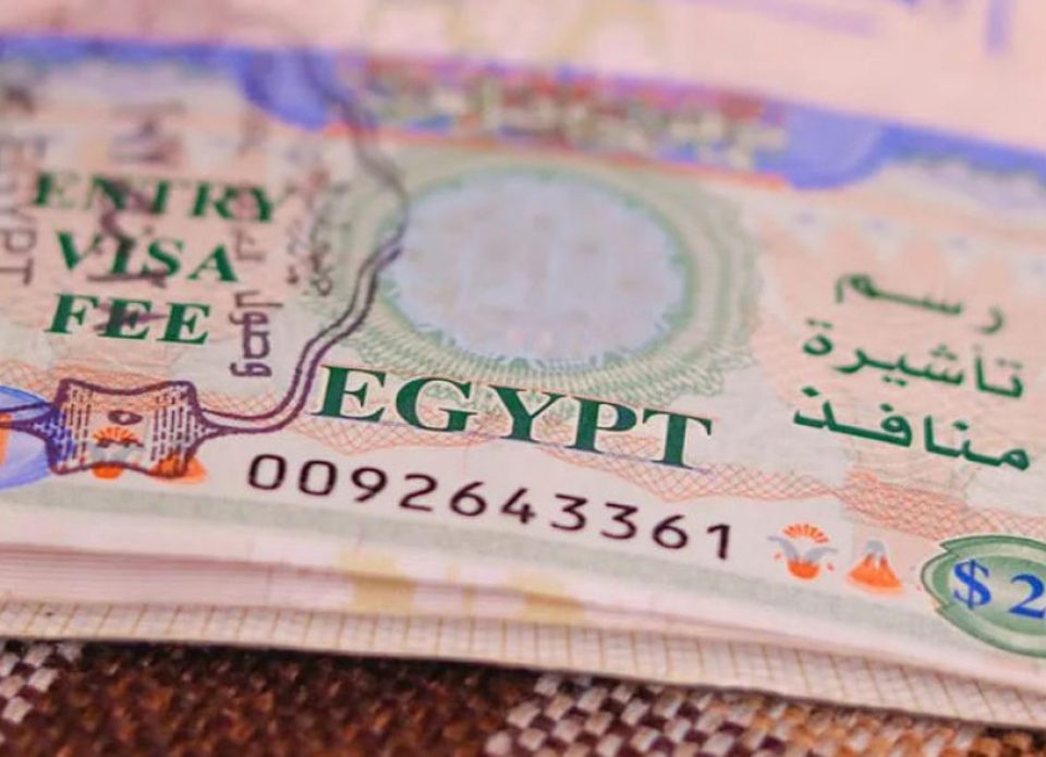 Президент Египта подписал указ о повышении стоимости въездной визы до 45 долларов 