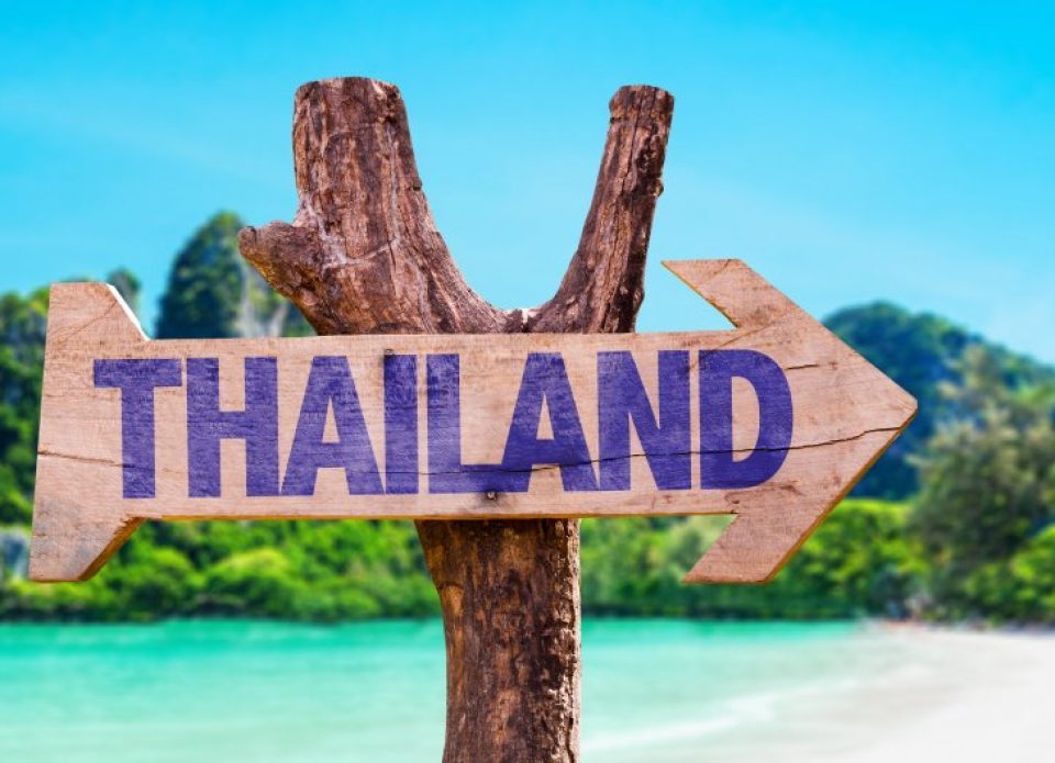 Турфирмы: «Остались считанные места на первые рейсы в Таиланд из Минска»