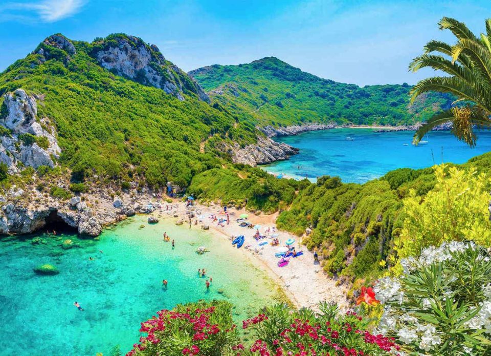 Стартовали продажи автобусных туров из Беларуси с отдыхом в Греции