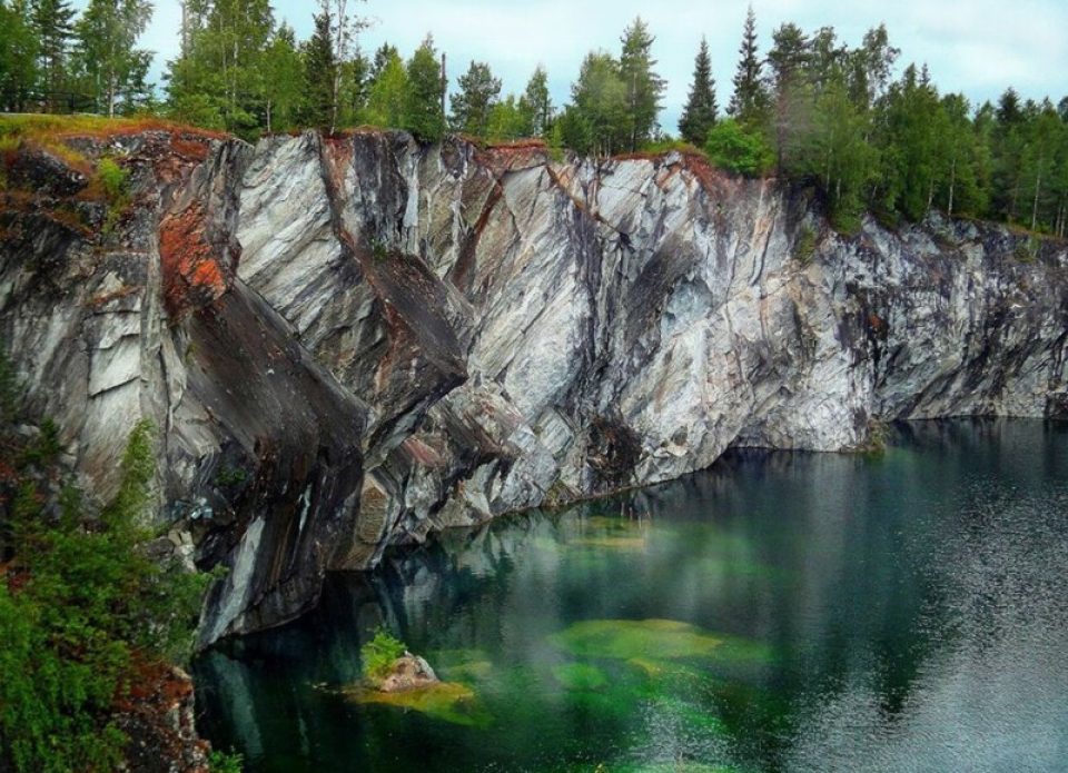 «Северсталь» будет летать из Петрозаводска в Минск с 3 мая по 13 сентября