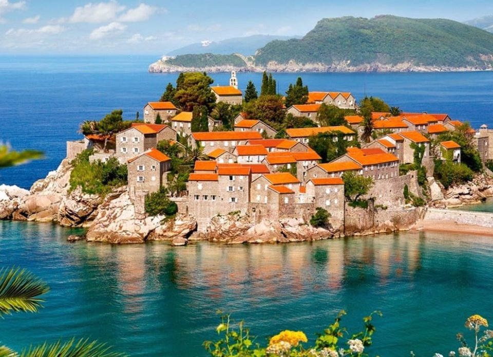 Белорусам предлагают новый комбинированный маршрут: Черногория + Сербия + Турция