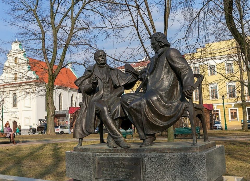 В Минске аттестовали экскурсоводов и гидов-переводчиков, в том числе – английского, польского и китайского языков